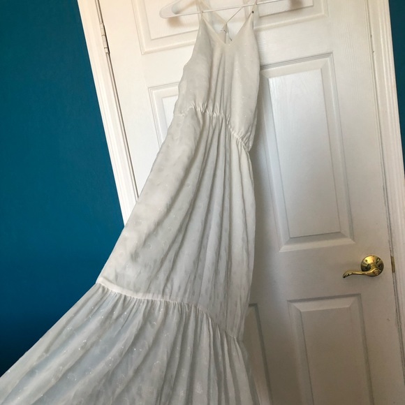 Ali & Jay White Halter Gown Maxi Summer Dress Size M - Picture 7 of 8